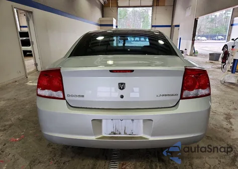 2010 Dodge Charger z USA, uszkodzony, nr VIN 2B3CA4CD3AH240237